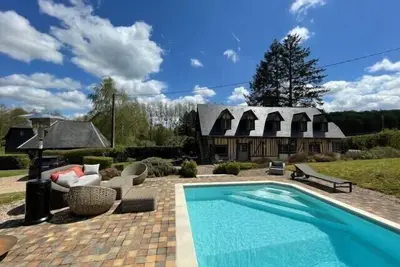 Image de Magnificent country house, private garden and heated pool, 15 min from Deauville