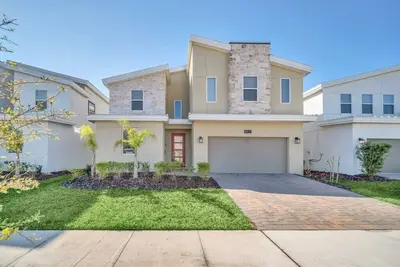 Image de Ultimate 9 Champions Gate Resort Property with Spa and Pool