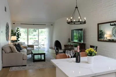 Image de Silverado Country Club - 2 Bedroom Condo on Golf Course within Gated Community