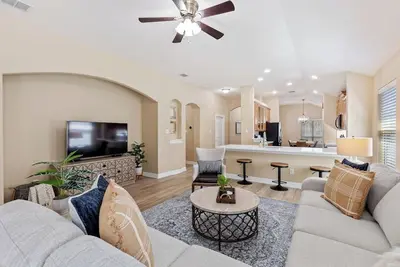 Image de Tch - 4br\/2ba Home in McKinney - Iron