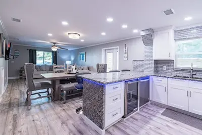 Image de Luxury 3 Bedroom Last Minute Opening