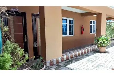 Image de Studio C in gated Lekki estate - 5min from a beach