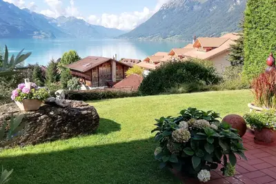 Spacious Luxury Home with Terrace, panoramic views, and walk to the lake!