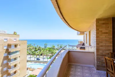 Image de Confortable appartement pour 4 personnes avec piscine, climatisation, Wifi, Tv, terrasse et parking