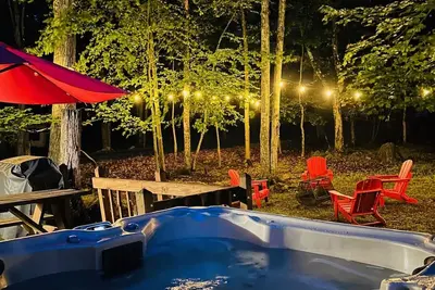 Image de Lakeview Lodge Hot Tub Fire Pit Paddle Board Skiing Pet-Friendly!