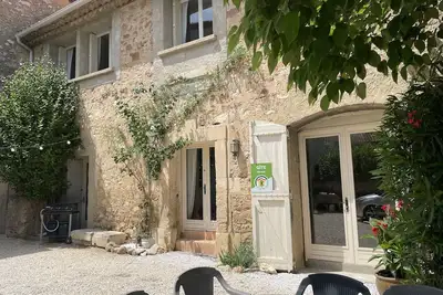 Image de Gîte Le Millésime dans un charmant village typique du Sud
