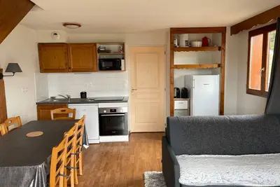 Image de Chalet mitoyen 3 pièces, 8 pers. avec terrasse et parking à La Joue du Loup
