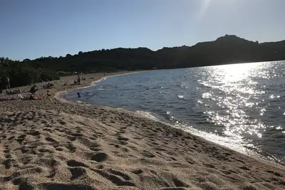 Image de Breezy apartment 250m from beach and Palau city center