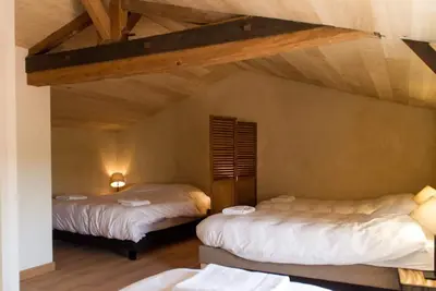Image de Chambre d'hĂ´tes Family 5 pers Jacuzzi 18' Puy du Fou Le Puy Carmin