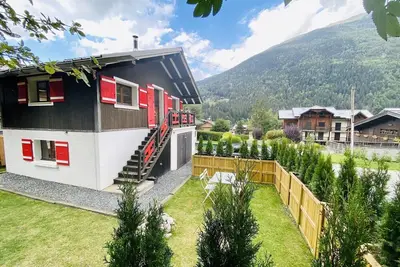 Image de Charmant Chalet Avec Jardin Aux Houches