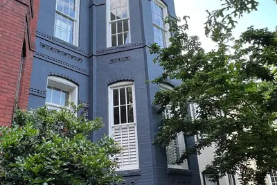 Image de Charming 1 bedroom apartment in historic Capitol Hill
