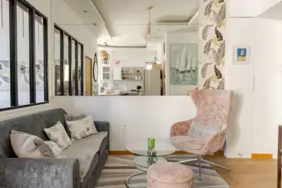 Image de Central festival. Luxurious appartment 2 baths 2 toilets bakery grocery