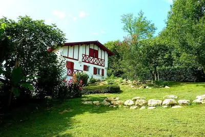 Image de Gite Xoriekin Louhossoa, splendide vue montagne, classé 4*