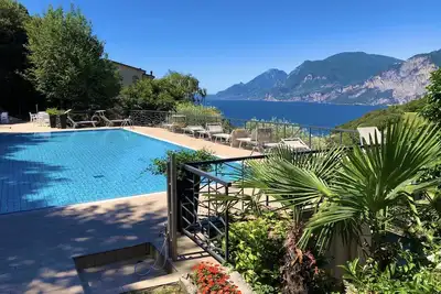 Image de Casa di Alessia The new vacation apartment with dream view over Malcesine incl. pool