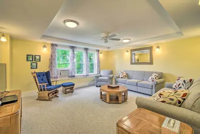 Image de Charming Stanley Home w\/ Yard, 7 Mi to Seneca Lake