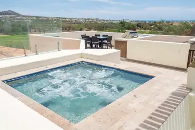 Image de Luxury 2bd Golf Villa #1