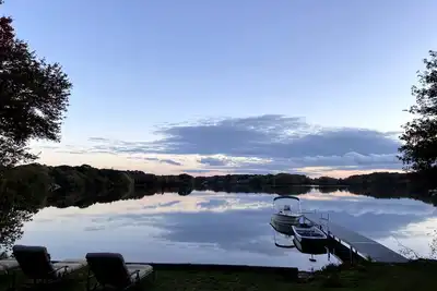 Image de Just Add Water Cape Cod Waterfront home close to it all