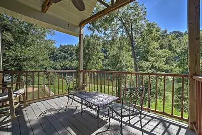 Image de Directly on White River! Walk-in access! 1\/4 mile from White Hole Access