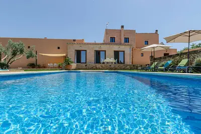 Image de YourHouse Can Covetes, finca avec piscine privée au nord de Majorque