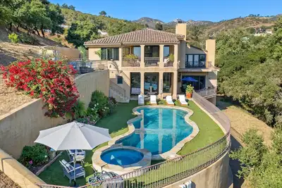 Image de Malibu - Latigo Beach Estate - Ocean Views, spacious with pool+hot tub