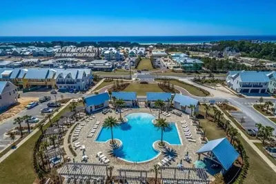Image de Twickenham on 30a: Bright 2br Gem Close to Beach, Pool, Events & Local Dining!