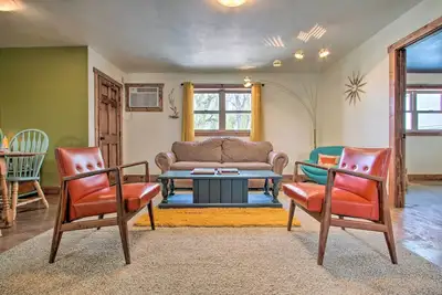 Image de Chic Retro Retreat in Choteau: Walk to Dtwn!