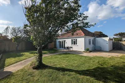 Image de Coney Six - East Wittering - a family house that sleeps 4 guests in 2 bedrooms
