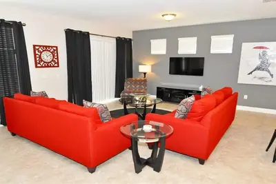 Image de Solterra Resort - 6 Bed 4 Baths Villa