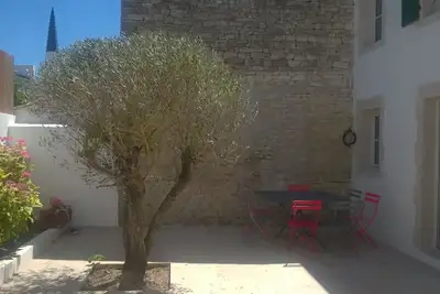 Image de Maison de village de charme avec jolie cour, 8 couchages
