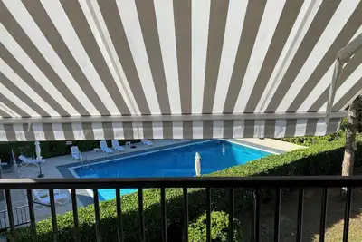 Image de Studio raffiné en coeur de ville pour des vacances à deux et visiter L'Aquitane
