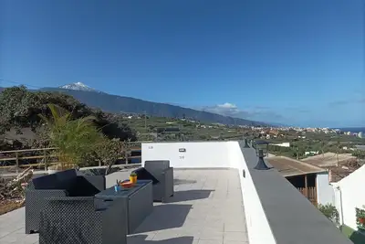 Image de Maison de vacances Vista Valle avec vue sur la mer, terrasse et Wi-Fi.