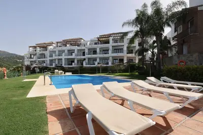 Appartement '2 Bed-rooms with A View' avec vue sur mer, Wi-Fi et climatisation