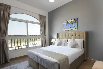 Image de Amazing Fully Furnished 1br In Jvc// All Bills Included