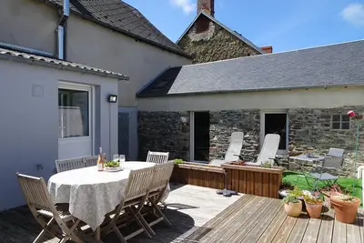 Image de Maison en pierre à Bricqueville près plage