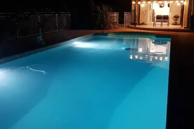 Image de Maisonnette la Charline direct sur piscine et proche de la mer