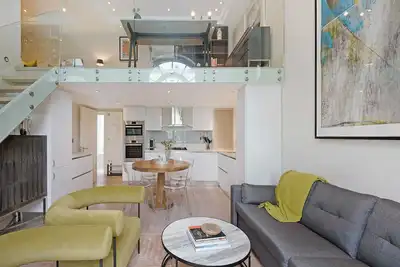 Image de The Artists Hideaway-2 bed Paddington, by Out of Office Lifestyle