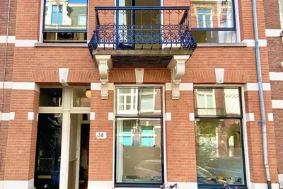 Image de Quiet 145m2 with garden in top location in centre-walk to major attractions!
