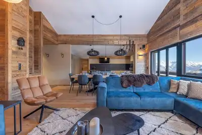 Image de Penthouse Croix de Coeur