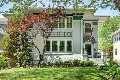 Image de Historic Home in the Heart of the City