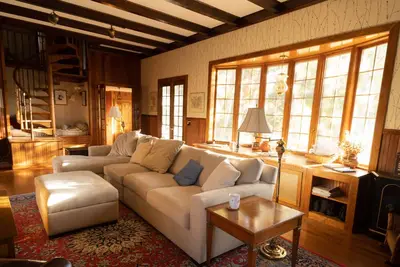 Image de Gorgeous Lakefront Adirondack Great House: Crystal Lake Lodge