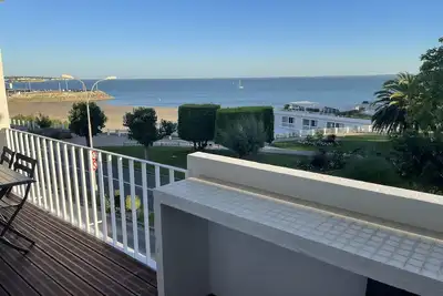 Image de Superbe appartement face à la plage - ''vue mer''
