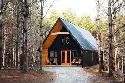 Image de Family Fave : Secluded : Conversation Pit : Kids' Fort : Hot Tub : Trails