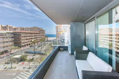 Image de Joli appartement pour 6 personnes avec piscine, Wifi, climatisation, Tv, terrasse et parking