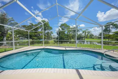 Image de 3-bed vacation home w/ pool & hot tub 11 mins from Port Charlotte Town Center