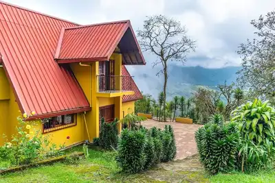 Image de Andes Mountains Refuge w/ Avacado Farm and Organic Garden