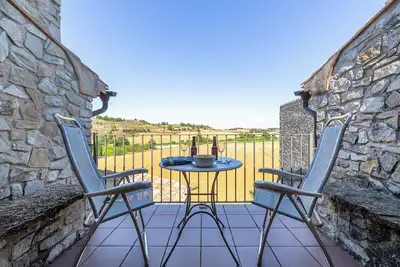Image de Appartement \"El Clos 3\" avec vue sur les montagnes, terrasse privée et Wi-Fi