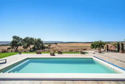 Image de Maison de vacances 'Casa Andrea' avec vue sur les montagnes, piscine partagée et Wi-Fi.