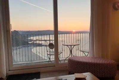 Image de Fabulous 2+ bedroom Apartment with Balcony, Panoramic Sea Views and Parking