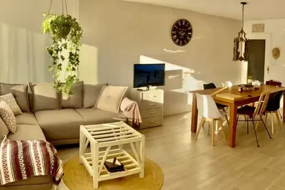 Image de Appartement entier 65m2 à 300m de la plage