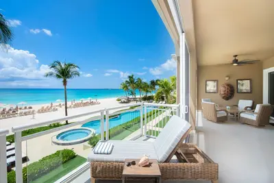 Image de Beachcomber 6 by Grand Cayman Villas